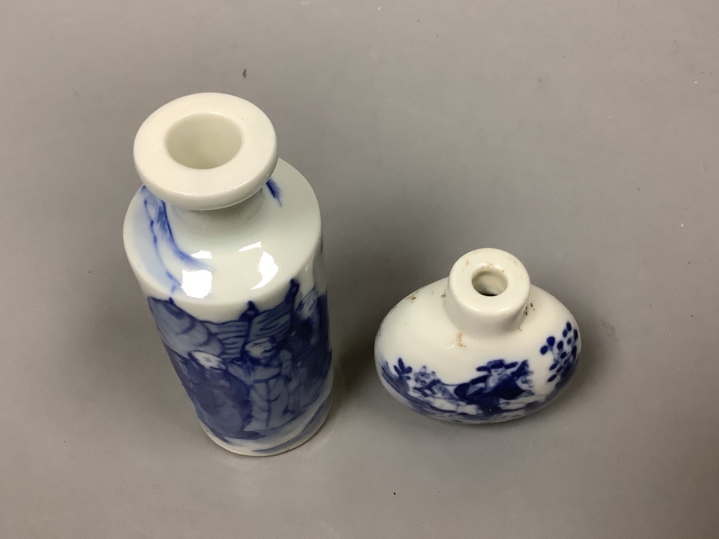 Two Chinese blue and white snuff bottles, tallest 10cm